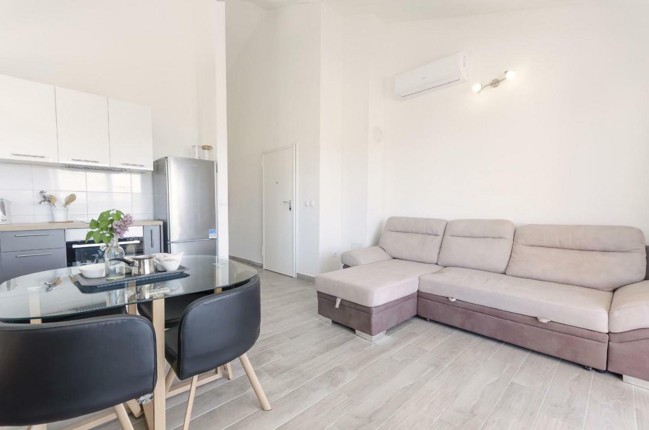 Apartments Endless Summer Srima Exterior foto